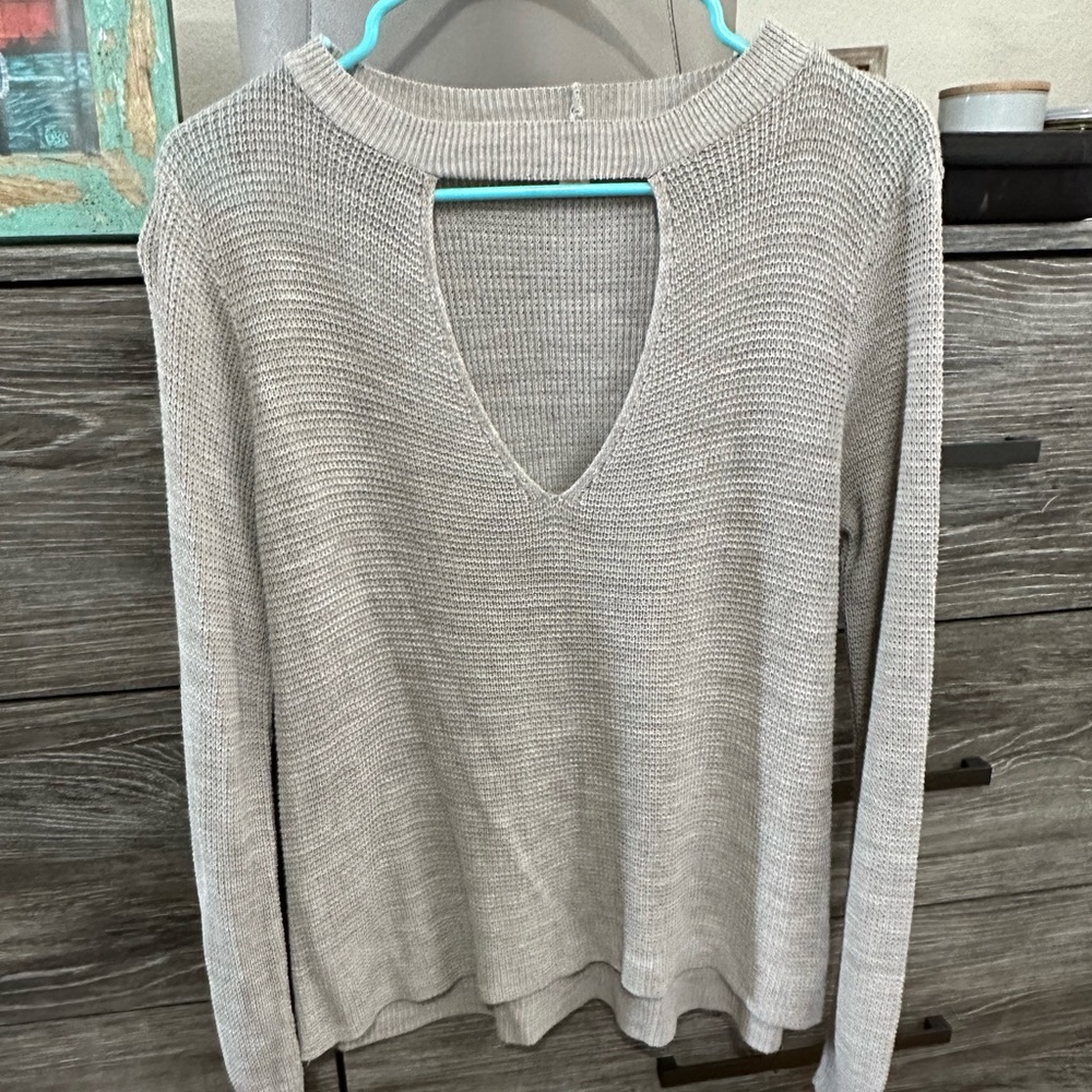 Keyhole Francesca’s sweater